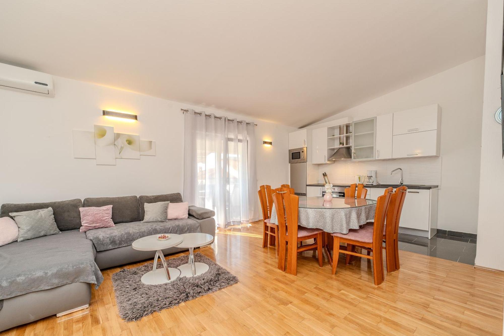 Apartments Dalmatia (Adults Only) Privlaka  Kültér fotó