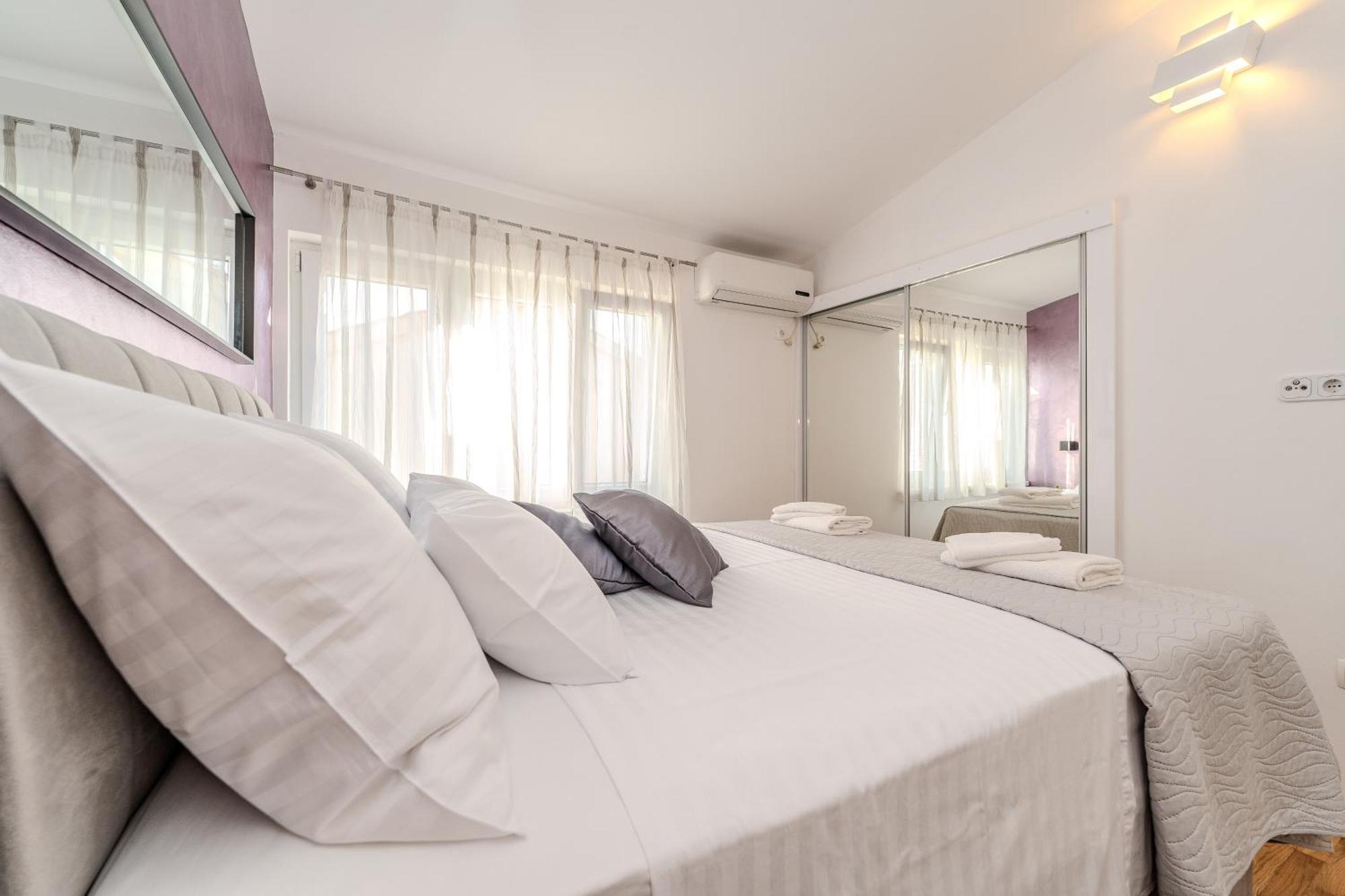 Apartments Dalmatia (Adults Only) Privlaka  Kültér fotó