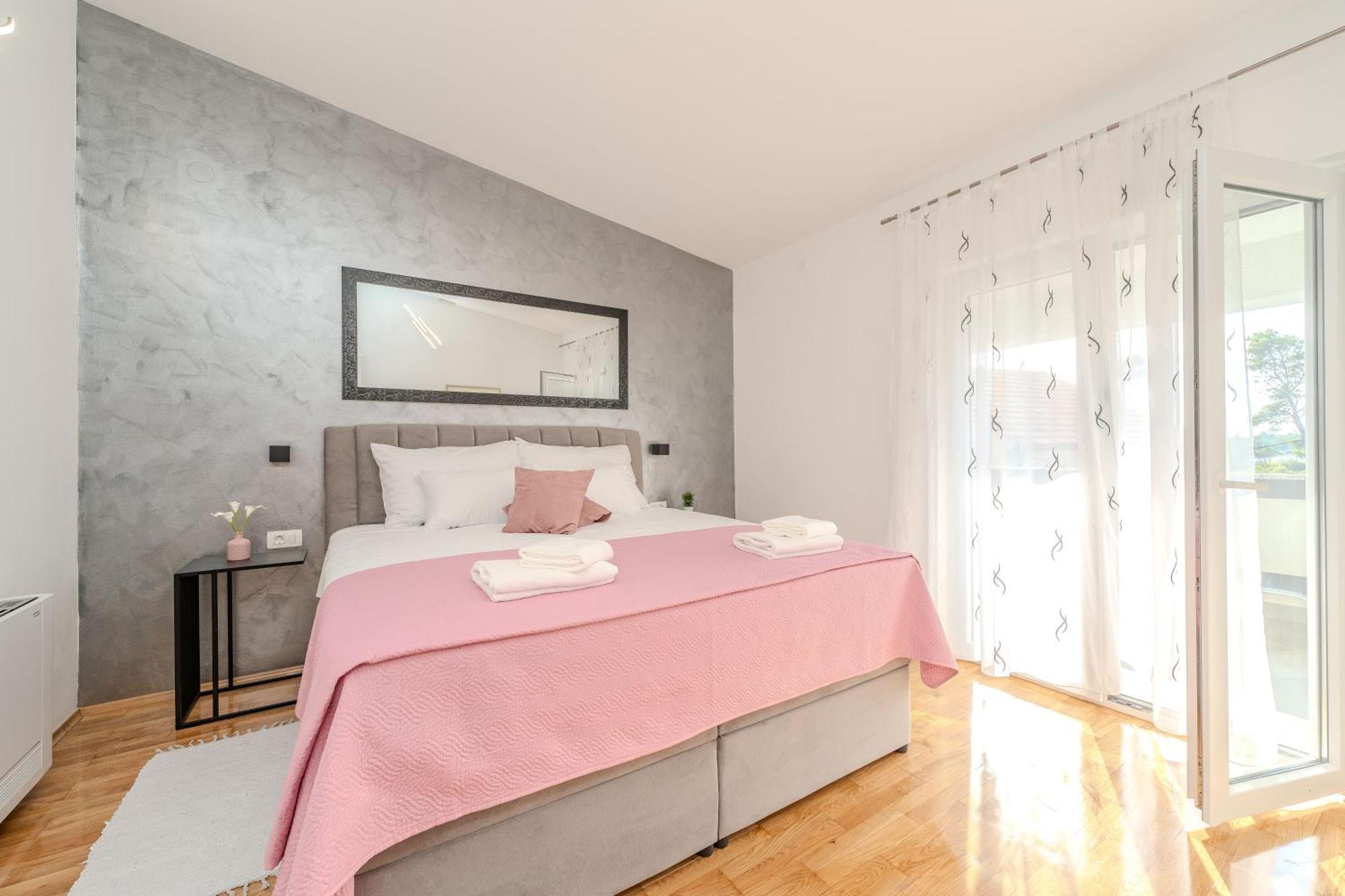 Apartments Dalmatia (Adults Only) Privlaka  Kültér fotó