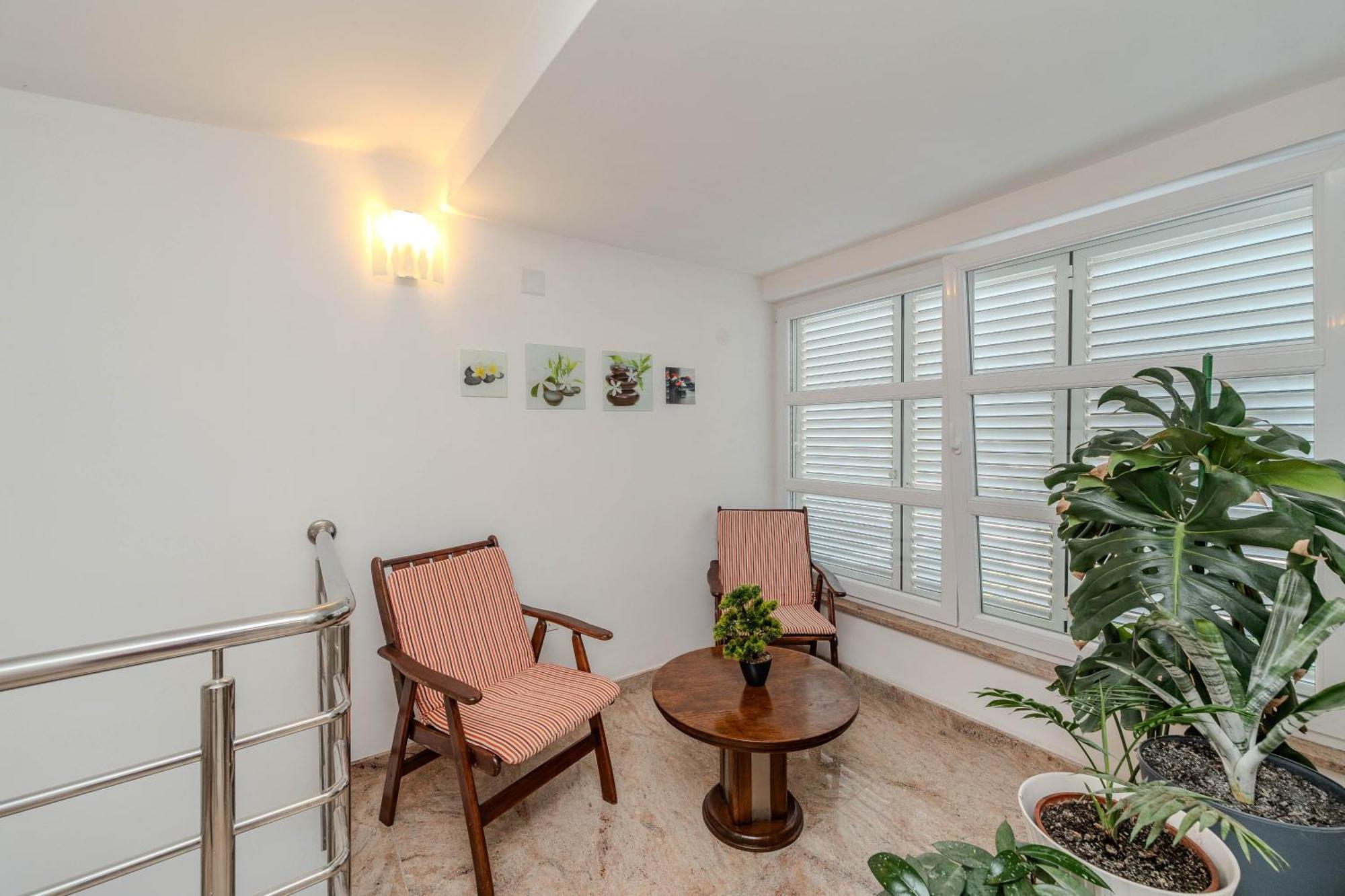 Apartments Dalmatia (Adults Only) Privlaka  Kültér fotó