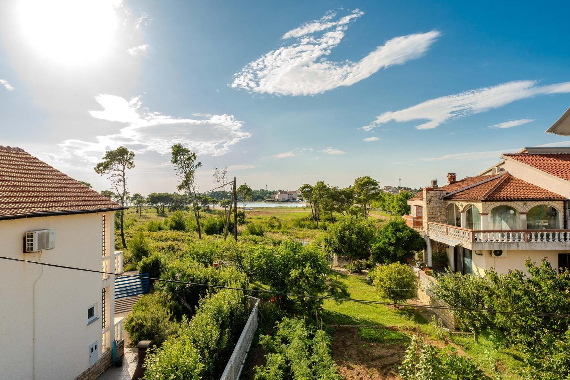 Apartments Dalmatia (Adults Only) Privlaka  Kültér fotó
