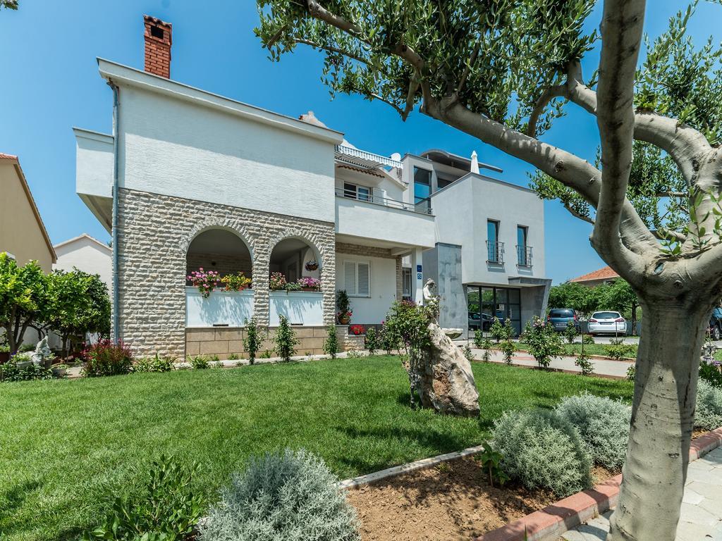 Apartments Dalmatia (Adults Only) Privlaka  Kültér fotó