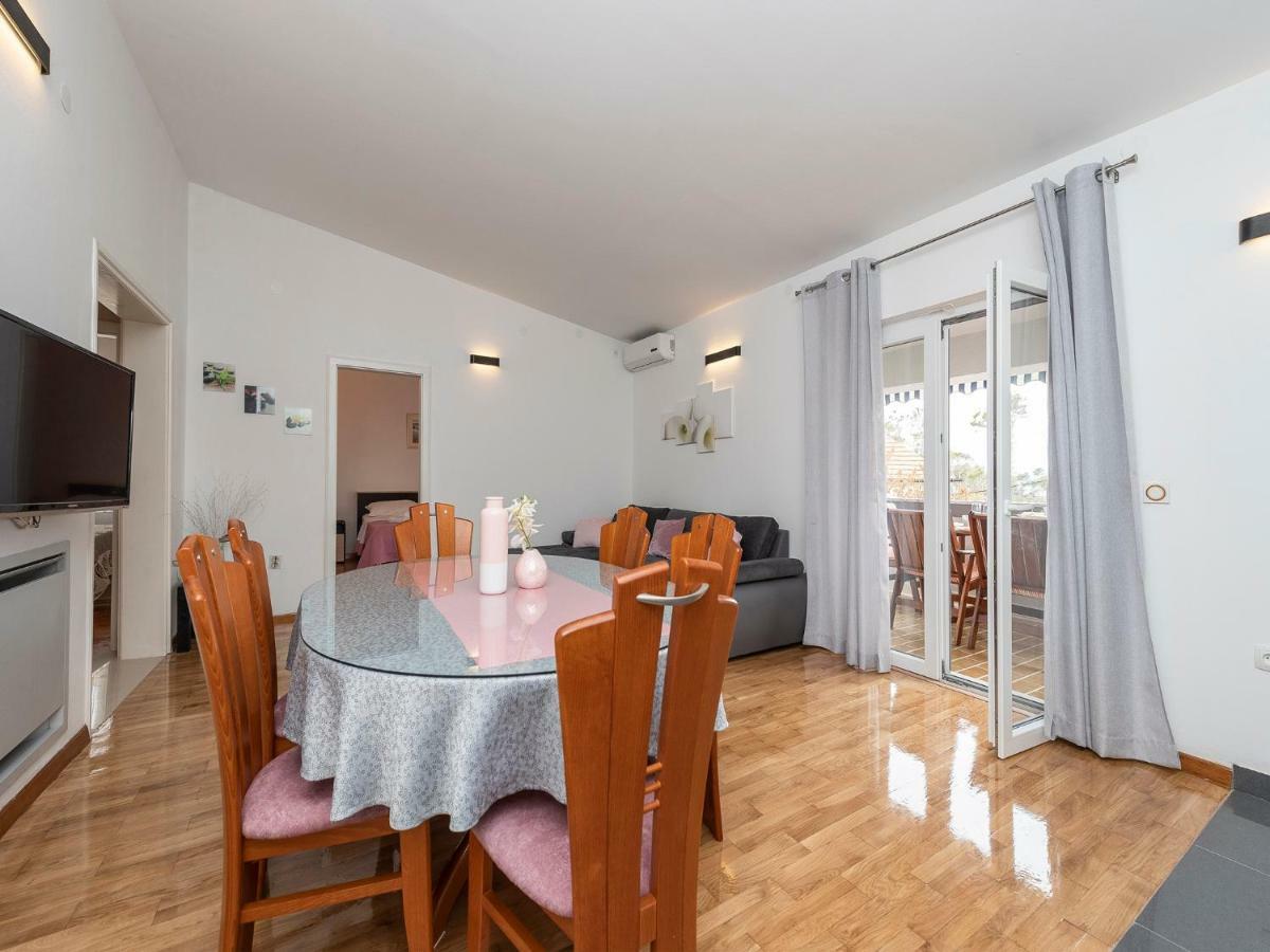Apartments Dalmatia (Adults Only) Privlaka  Kültér fotó